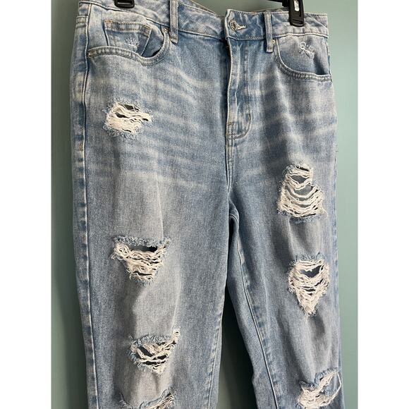 PacSun Distressed Mom Jeans Light Blue Denim - Picture 4 of 8